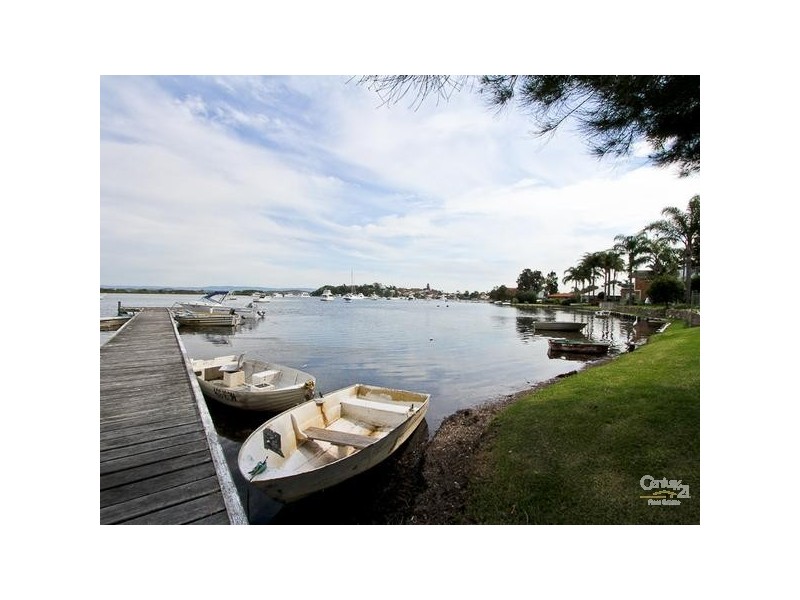 8/33-39 Haddon Cres, Marks Point NSW 2280