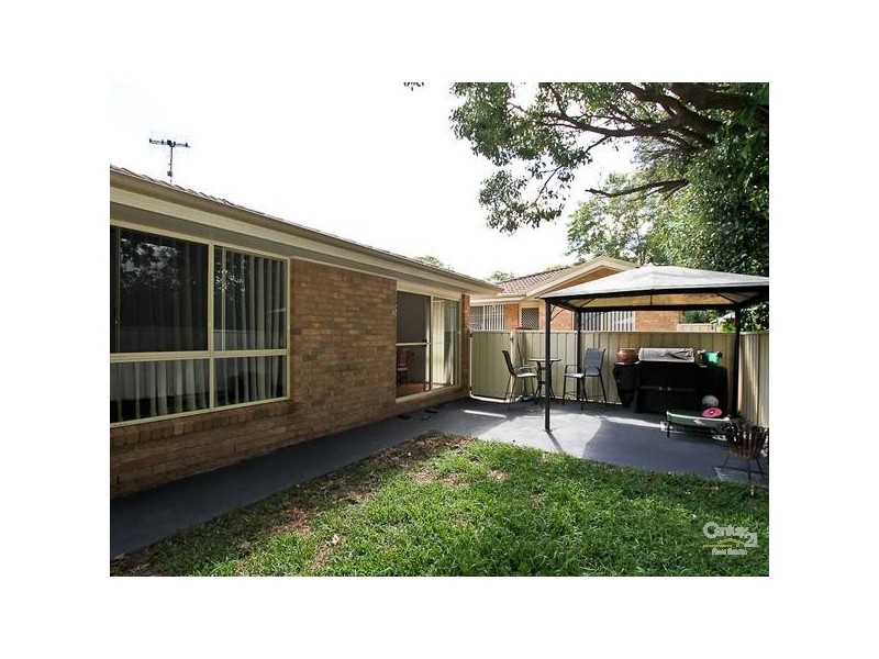 2/156 Medcalf Street, Warners Bay NSW 2282