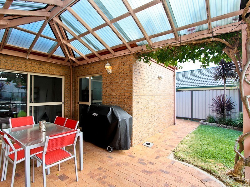 7 Ruston Avenue, Valentine NSW 2280