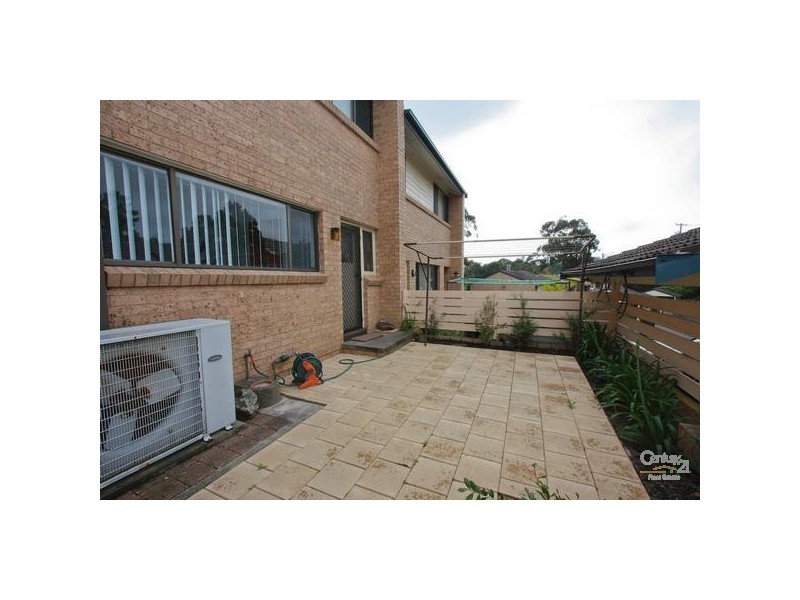 33/1 Roberts Street, Charlestown NSW 2290