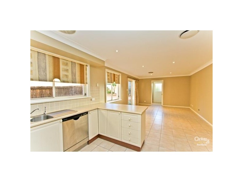 6 Dilkera Avenue, Valentine NSW 2280