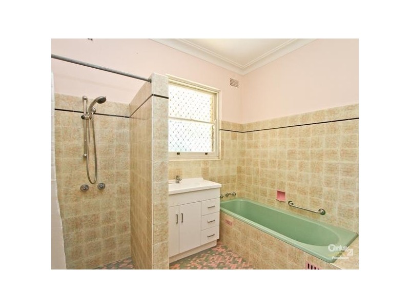 19 Dickinson Street, Charlestown NSW 2290