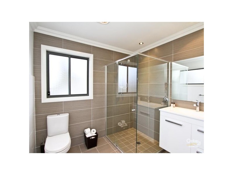 4/41 Tallawalla Road, Valentine NSW 2280