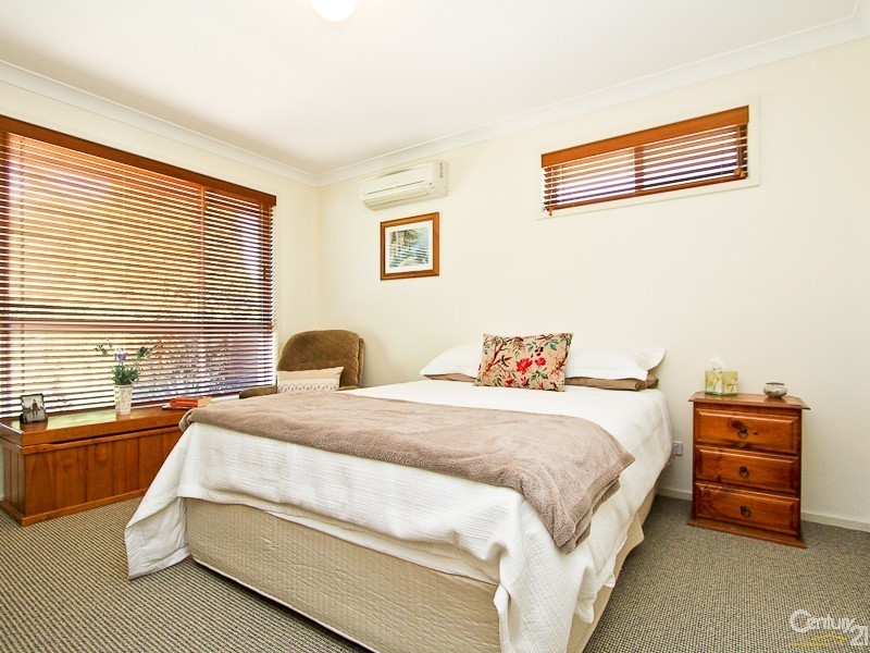 1/14 Berringar Road, Valentine NSW 2280