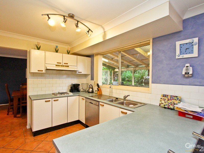 14 The Crest Cove, Valentine NSW 2280