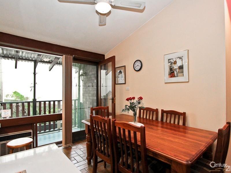 50 Bayview Street, Warners Bay NSW 2282