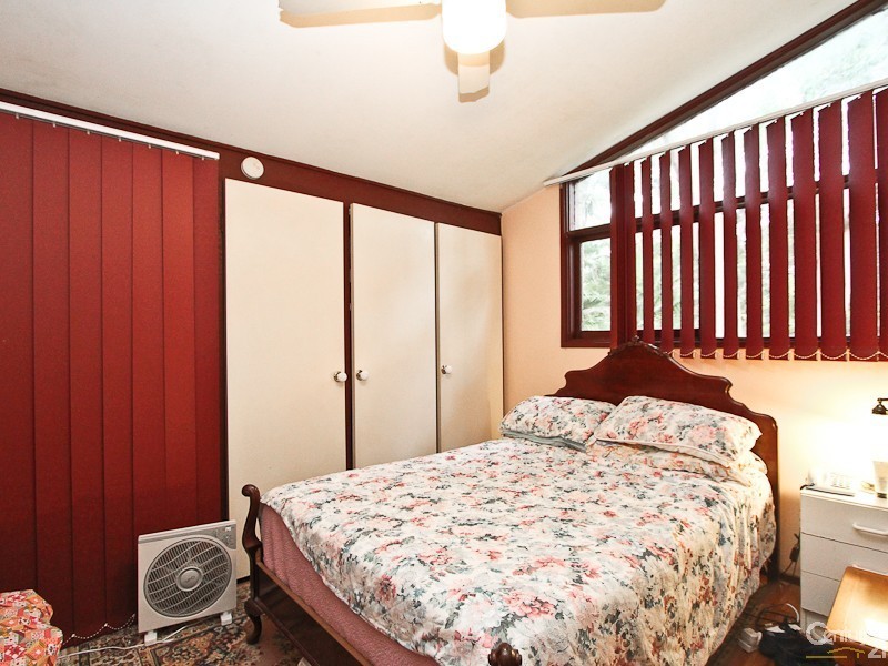 50 Bayview Street, Warners Bay NSW 2282