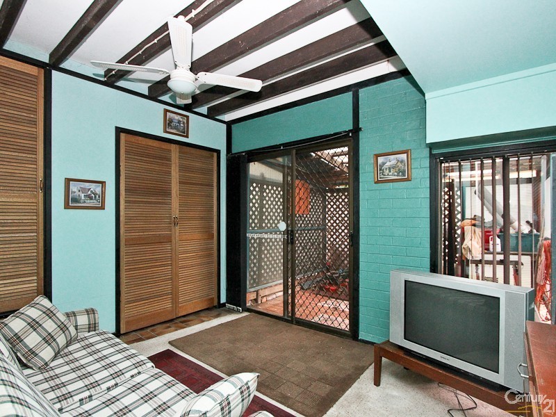 50 Bayview Street, Warners Bay NSW 2282