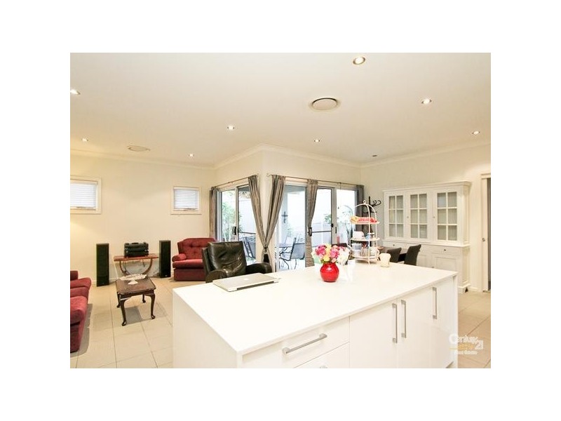 9 The Park Chase, Valentine NSW 2280