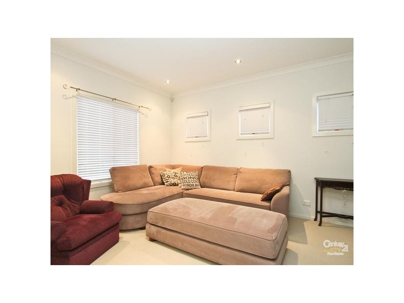 9 The Park Chase, Valentine NSW 2280