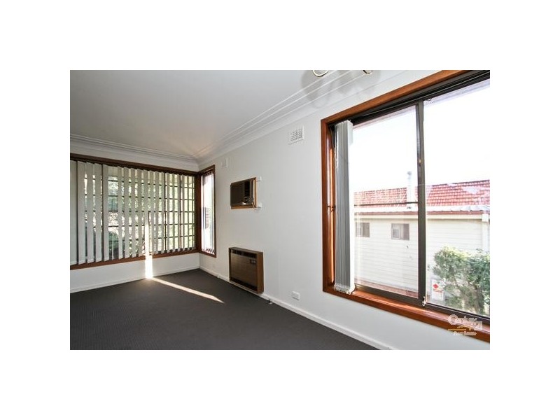 7 Farm Street, Speers Point NSW 2284