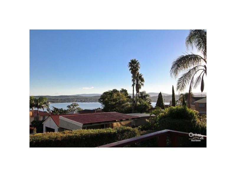 7 Farm Street, Speers Point NSW 2284