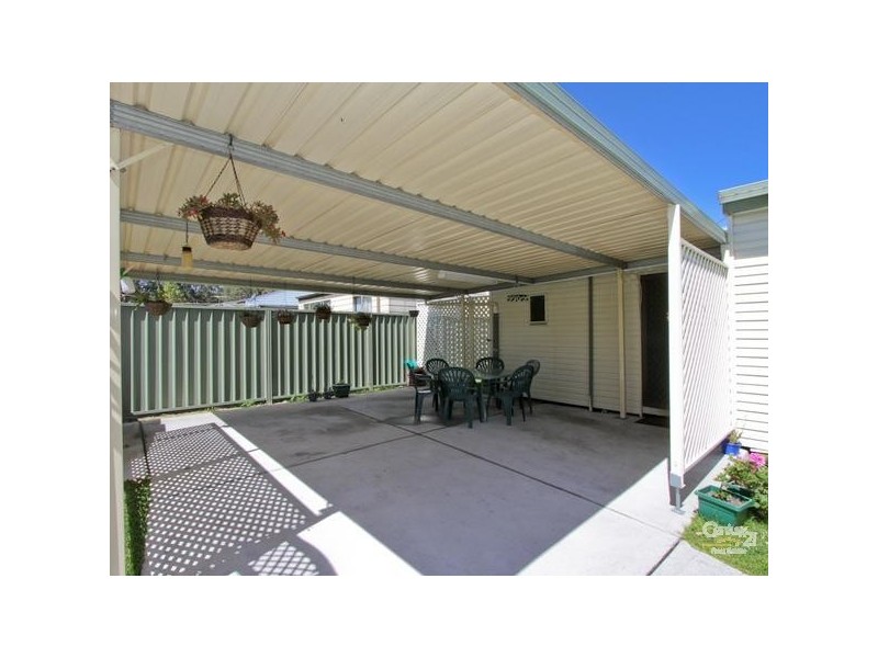 32 St Johns Drive, Croudace Bay NSW 2280