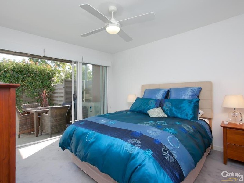 2/40 Allambee Place, Valentine NSW 2280