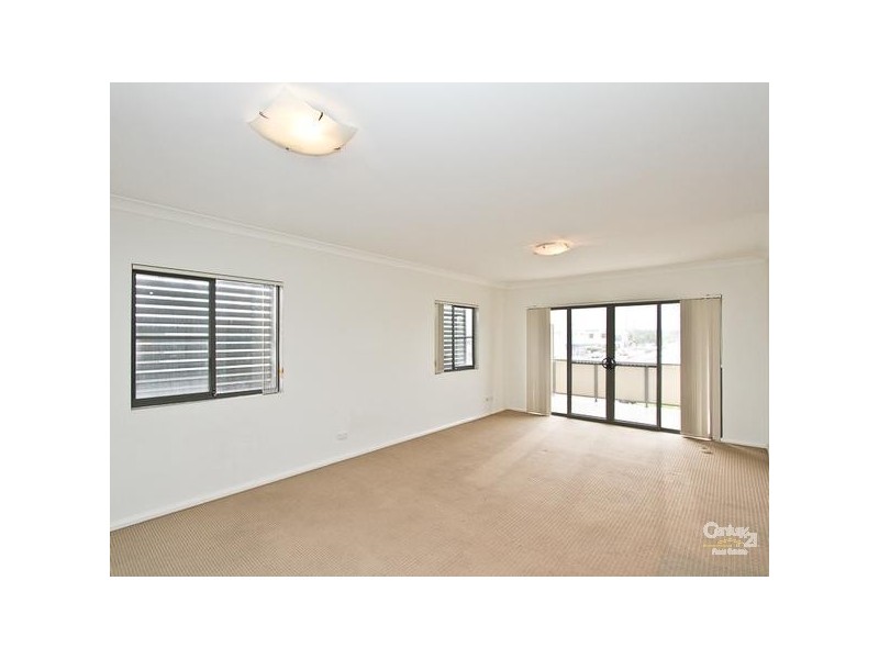 12/727 Main Road, Edgeworth NSW 2285