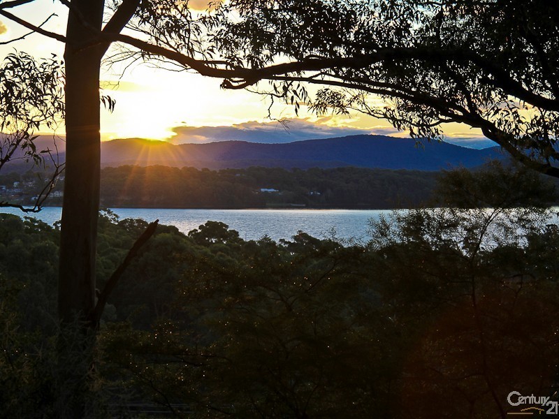 2A Minter Street, Valentine NSW 2280