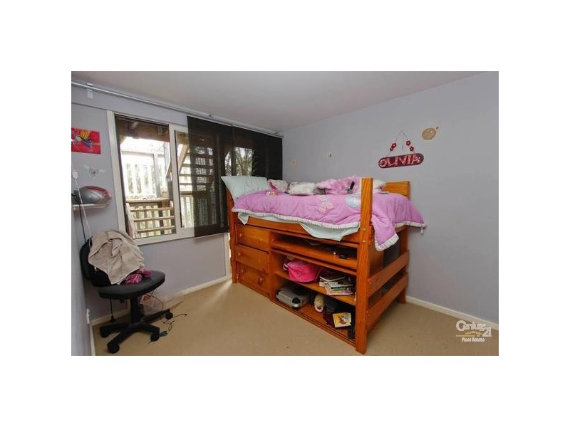 38 Andrew Road, Valentine NSW 2280