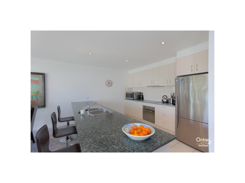 2/40 Allambee Place, Valentine NSW 2280