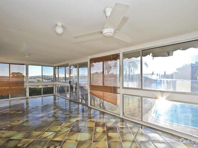 7 Farm Street, Speers Point NSW 2284