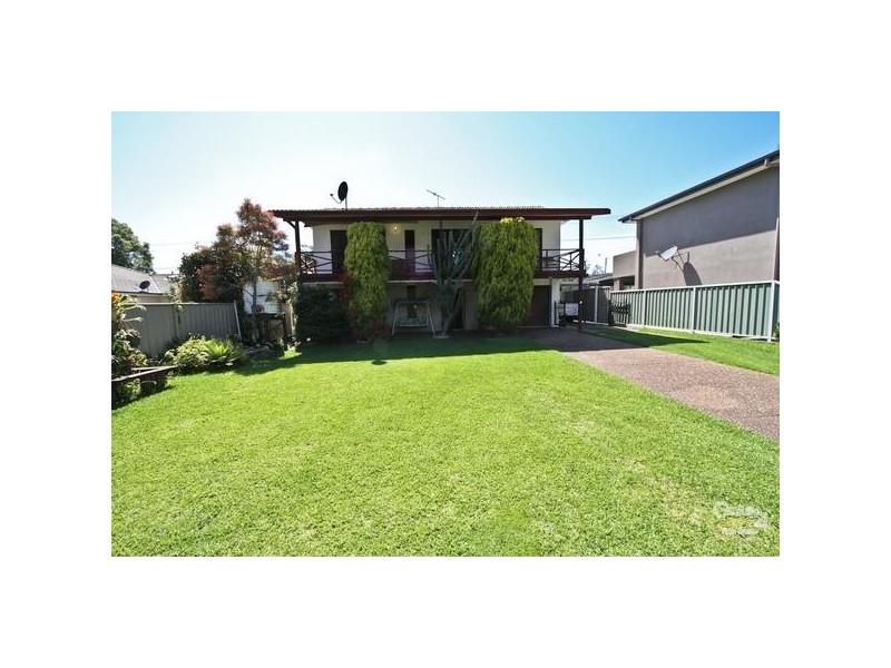 2 Keira Close, Valentine NSW 2280