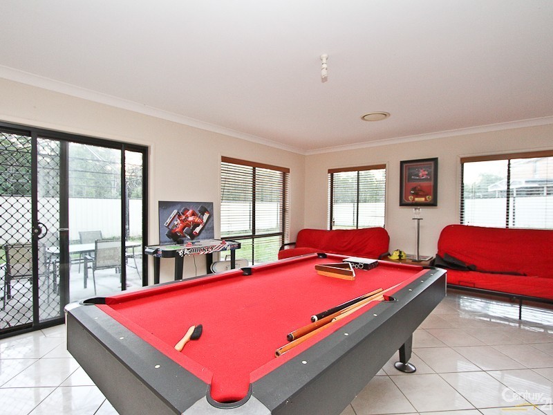 8 Kains Square, Cameron Park NSW 2285
