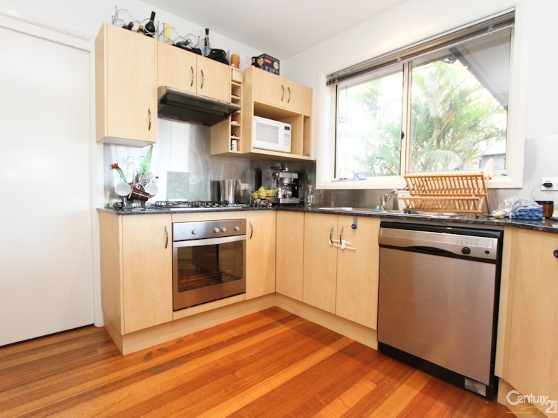 7 Seascape Drive, Redhead NSW 2290