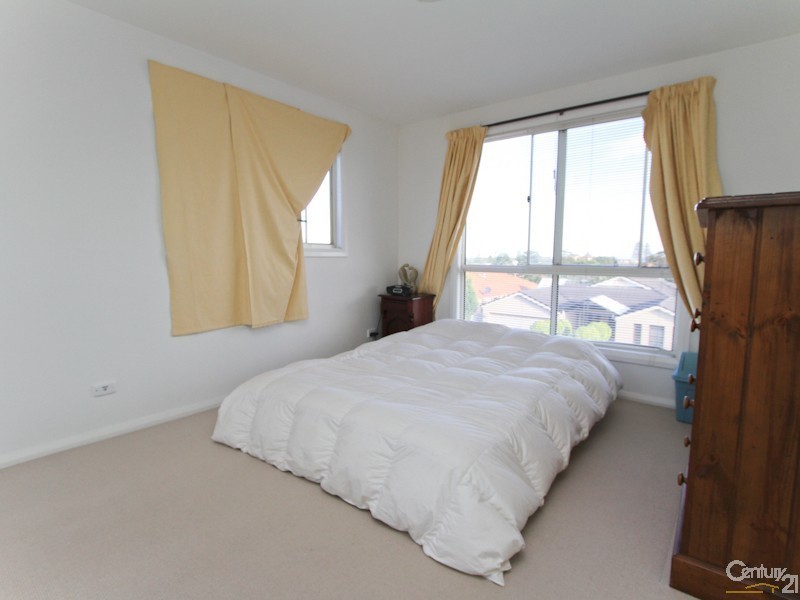7 Seascape Drive, Redhead NSW 2290