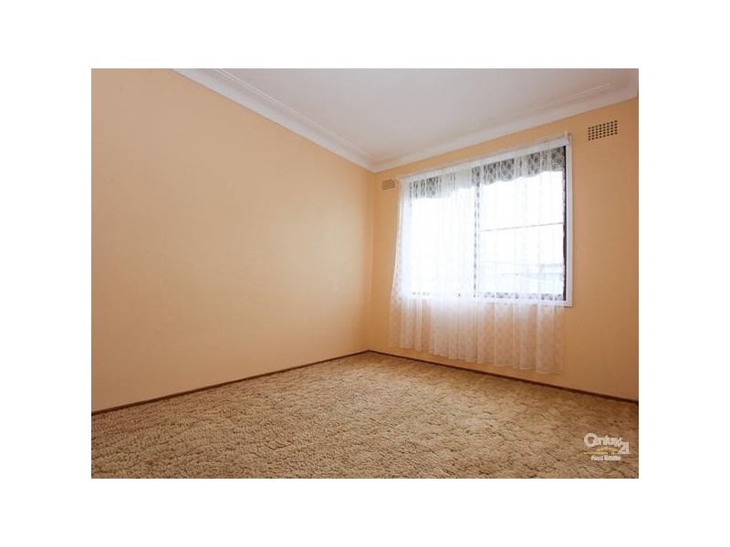 34 Robertson Road, Valentine NSW 2280