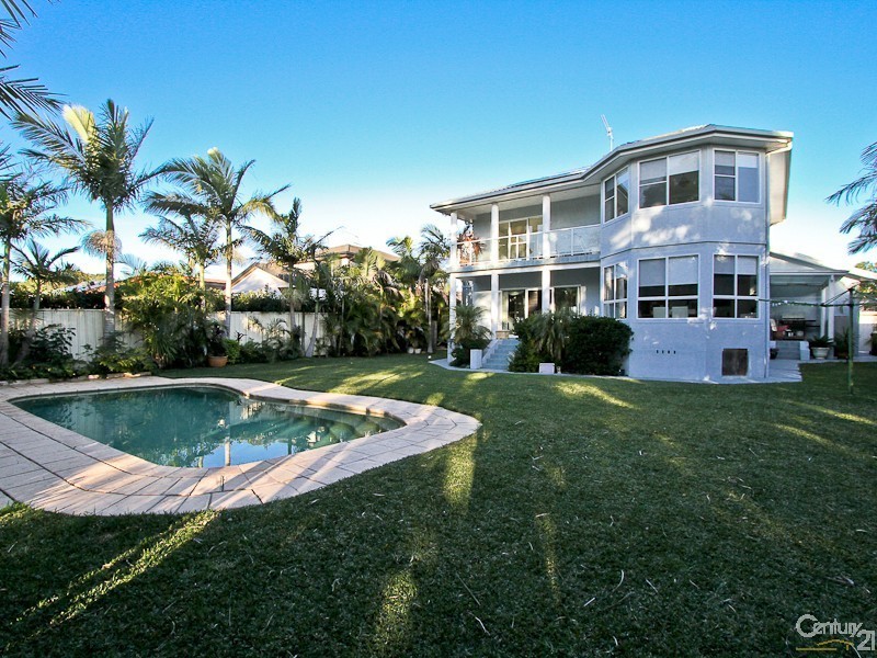 18 Roma Road, Valentine NSW 2280