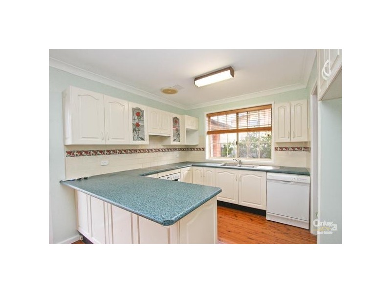 33 Elizabeth Cook Drive, Rankin Park NSW 2287