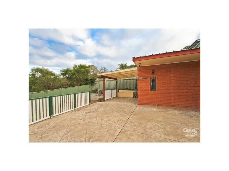 33 Elizabeth Cook Drive, Rankin Park NSW 2287