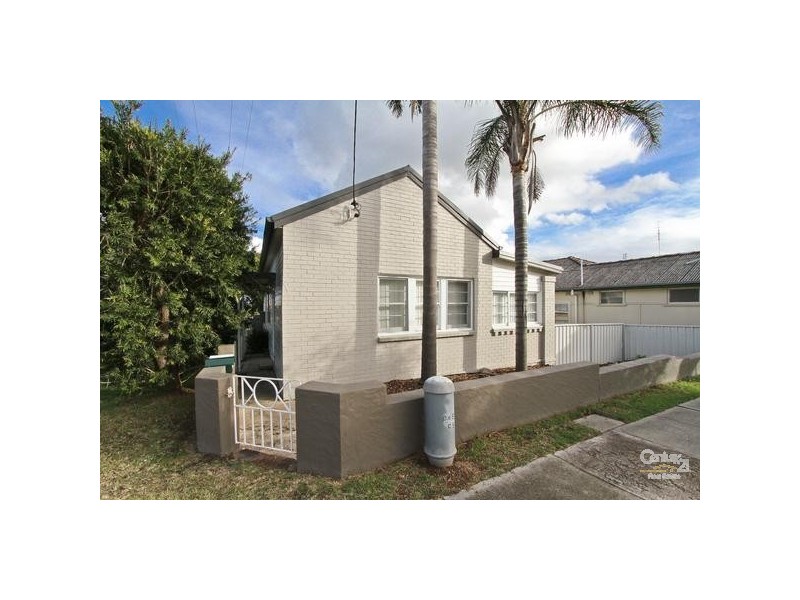28 Evans Street, Belmont NSW 2280