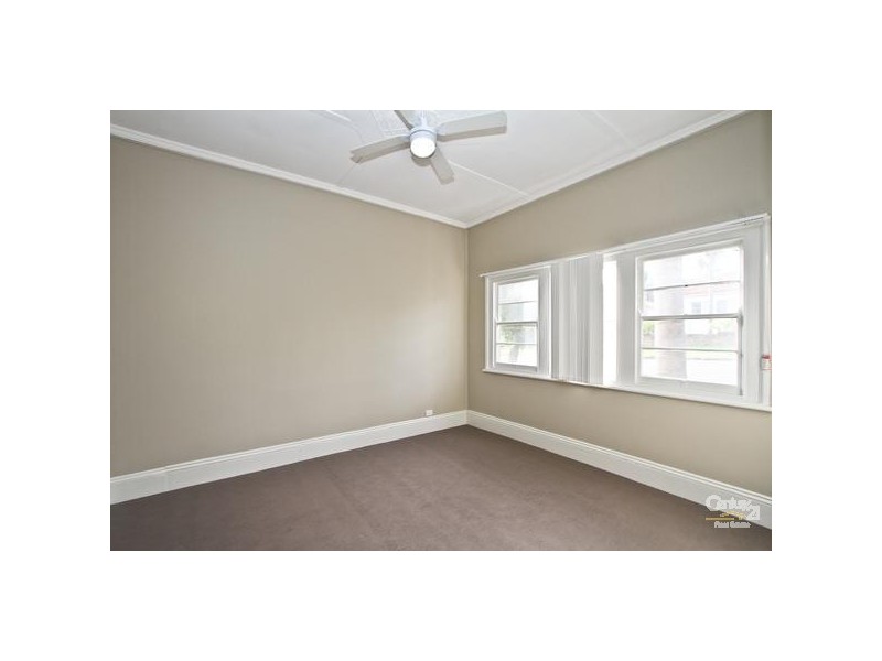 28 Evans Street, Belmont NSW 2280