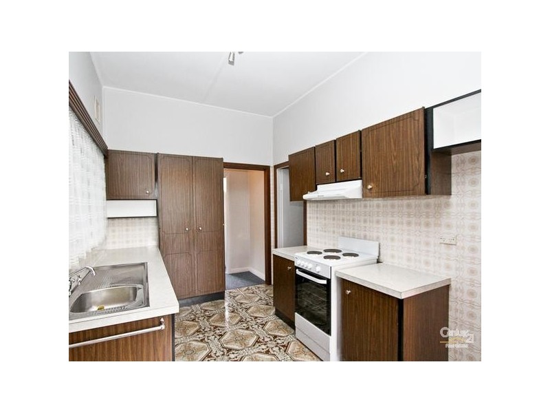 26 Tallawalla Road, Valentine NSW 2280