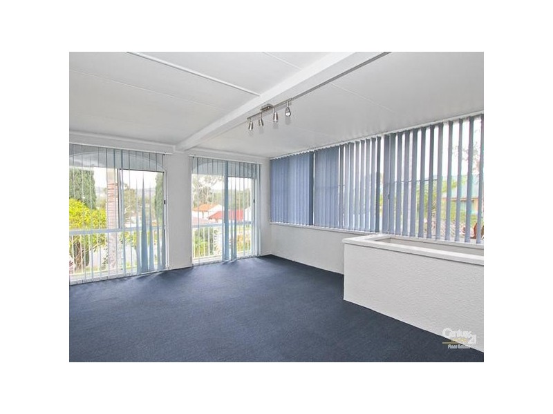 26 Tallawalla Road, Valentine NSW 2280