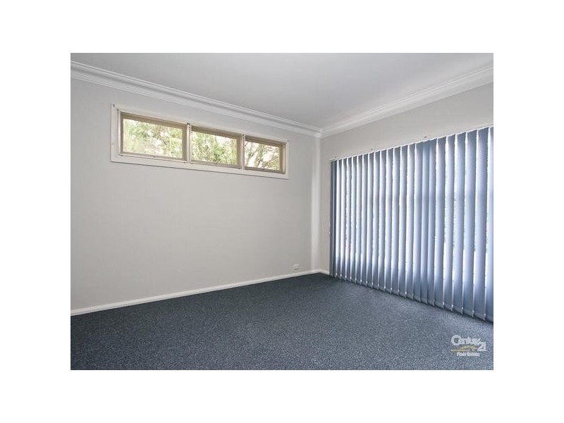 26 Tallawalla Road, Valentine NSW 2280