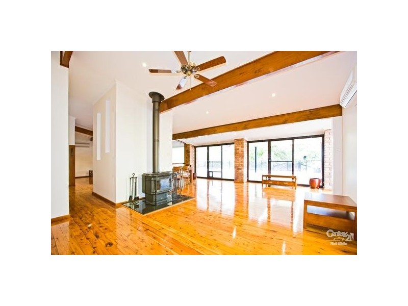 39 Victor Ave, Valentine NSW 2280