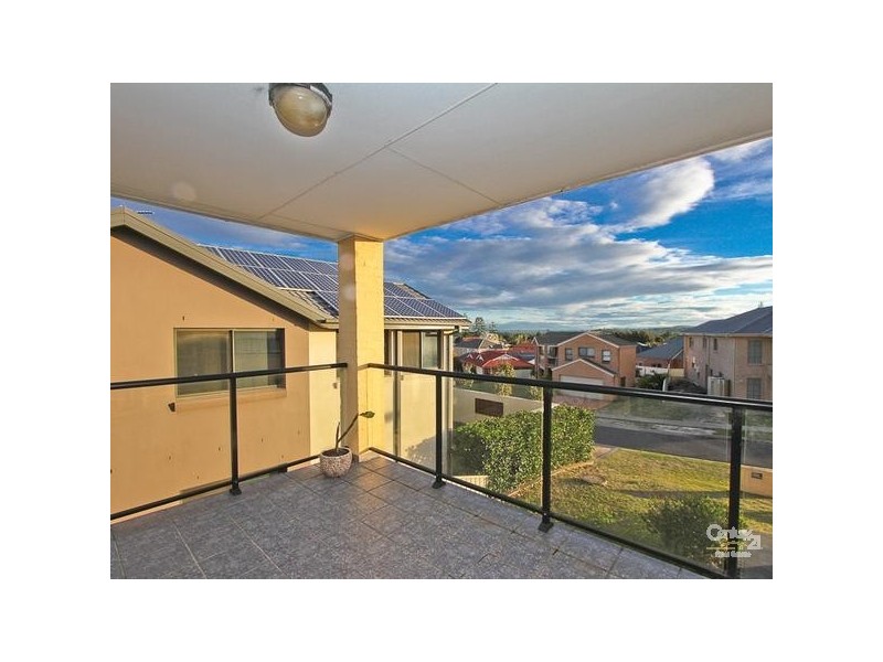 69 Geraldton Drive, Redhead NSW 2290