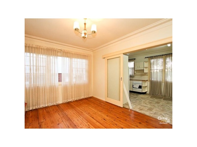 13 Werona Crescent, Valentine NSW 2280