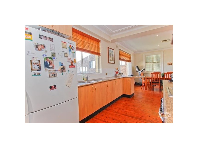 162 Marks Point Rd, Marks Point NSW 2280