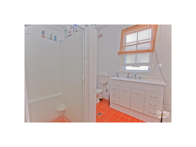 162 Marks Point Rd, Marks Point NSW 2280