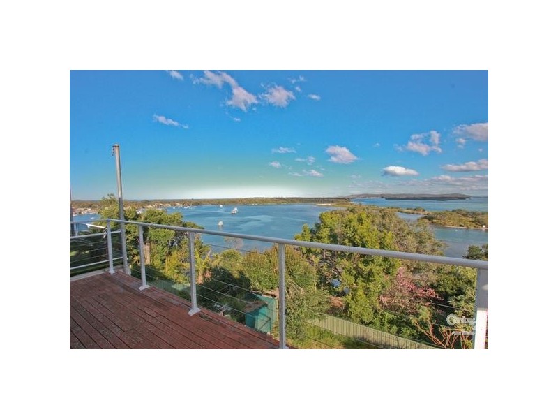 162 Marks Point Rd, Marks Point NSW 2280
