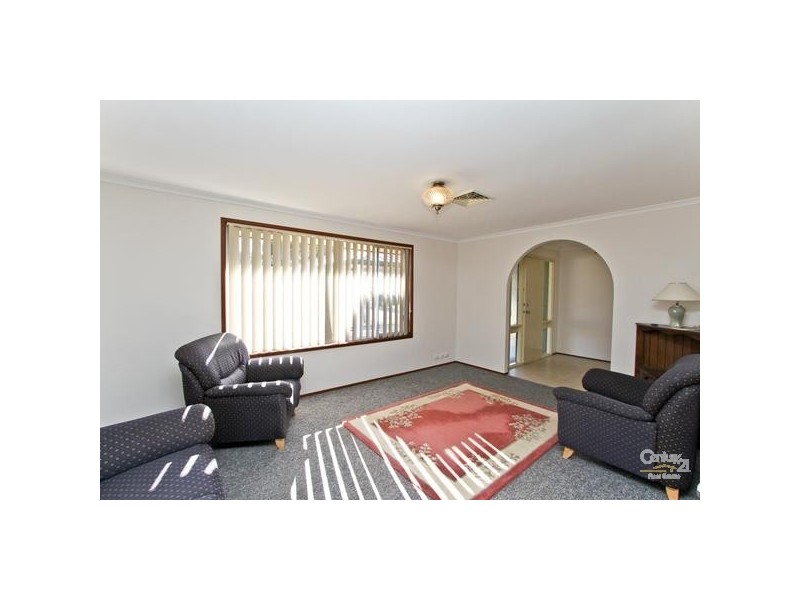32 Murray Street, Eleebana NSW 2282