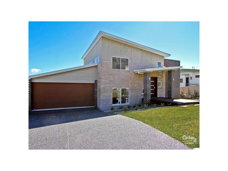 1A Panorama Parade, Warners Bay NSW 2282