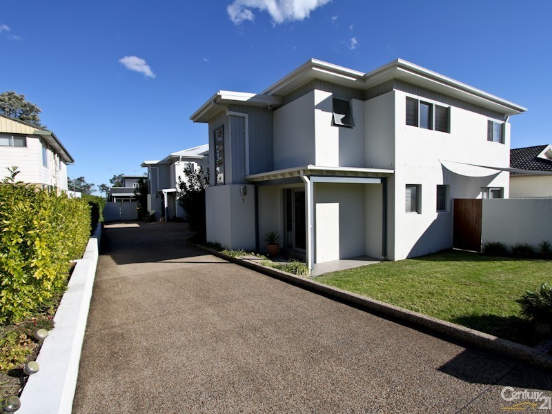 1/6 Leyton Street, Speers Point NSW 2284