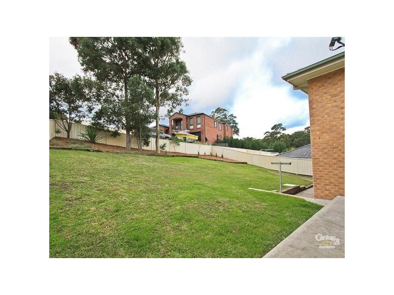 8 Matelot Close, Belmont NSW 2280