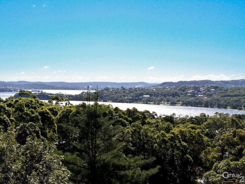 47 Andrew Road, Valentine NSW 2280