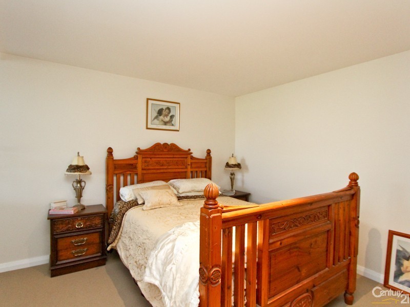 10 Minter Street, Valentine NSW 2280