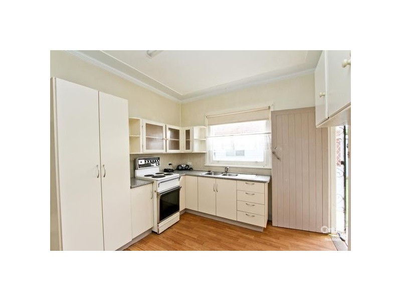 13 Arthur Street, Cardiff South NSW 2285