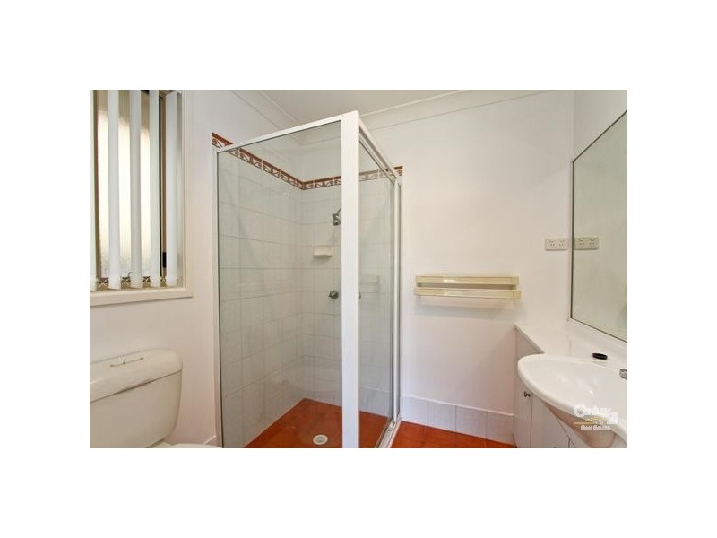 75 Crown Street, Belmont South NSW 2280